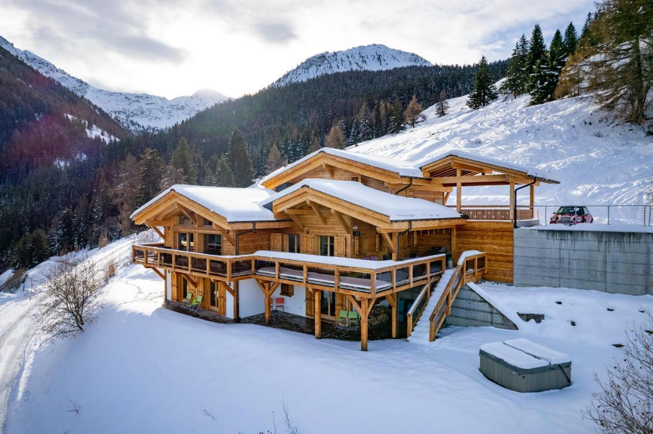 Chalet Flocon De Neige - Jacuzzi - Sauna La Tzoumaz Eksteriør billede